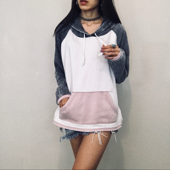 Brand new warm sweater shirt hoodie - Picture 2 of 8